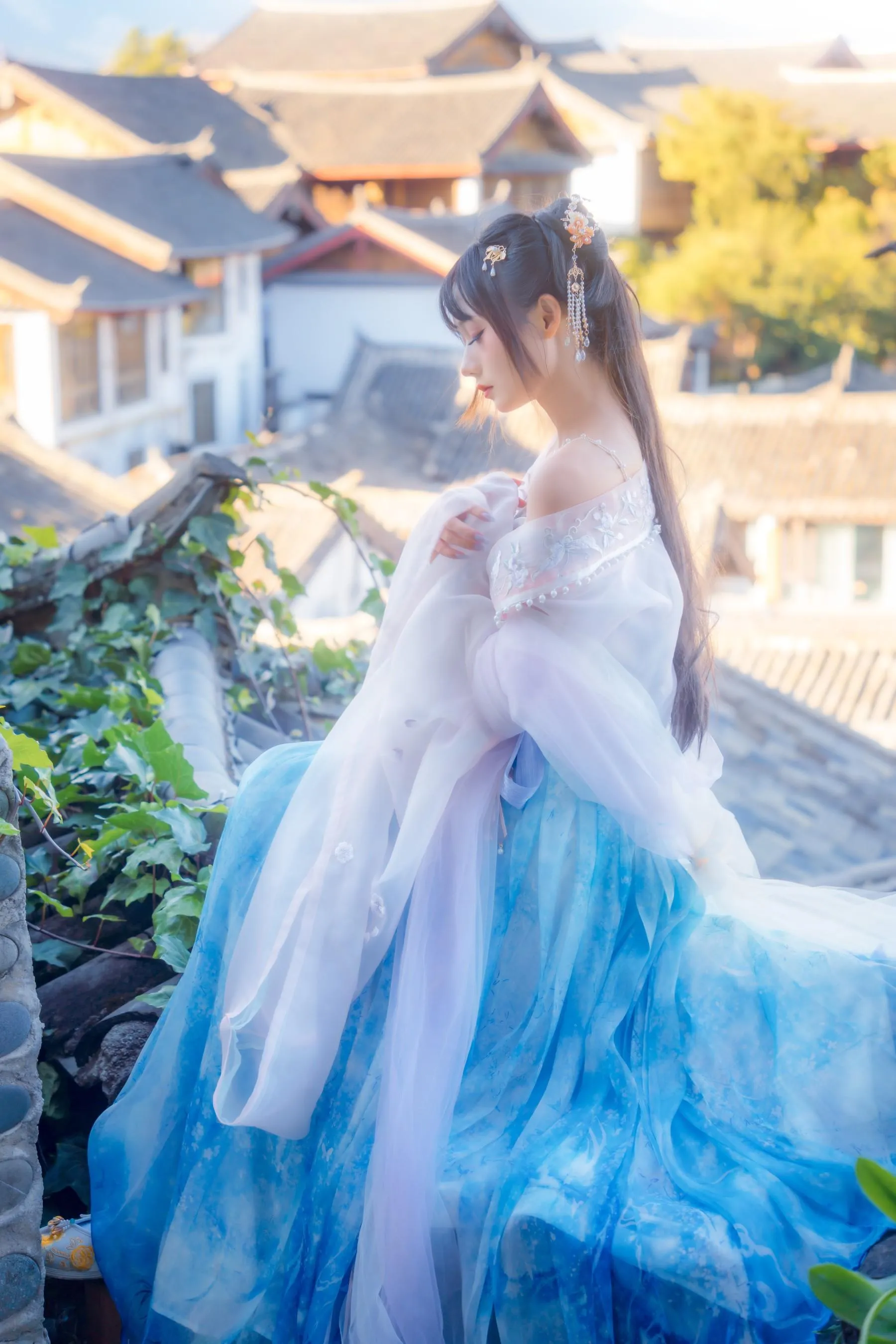 [艺图语] 2022.05.14 丽江屋顶 兔子Zzz不吃胡萝卜 [23P]插图5